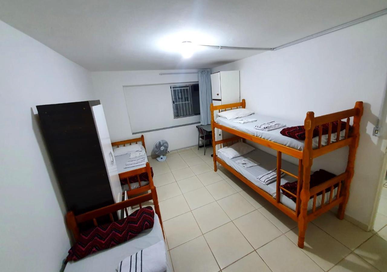 Hostel Airport Rooms Diadema Exterior foto